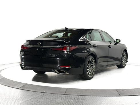 New 2025 Lexus ES 350 Ultra Luxury image 12