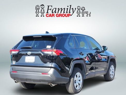 Used 2025 Toyota RAV4 LE FWD image 4