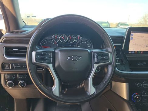 Used 2021 Chevrolet Tahoe Z71 w/ Rear Media and Nav Package image 15