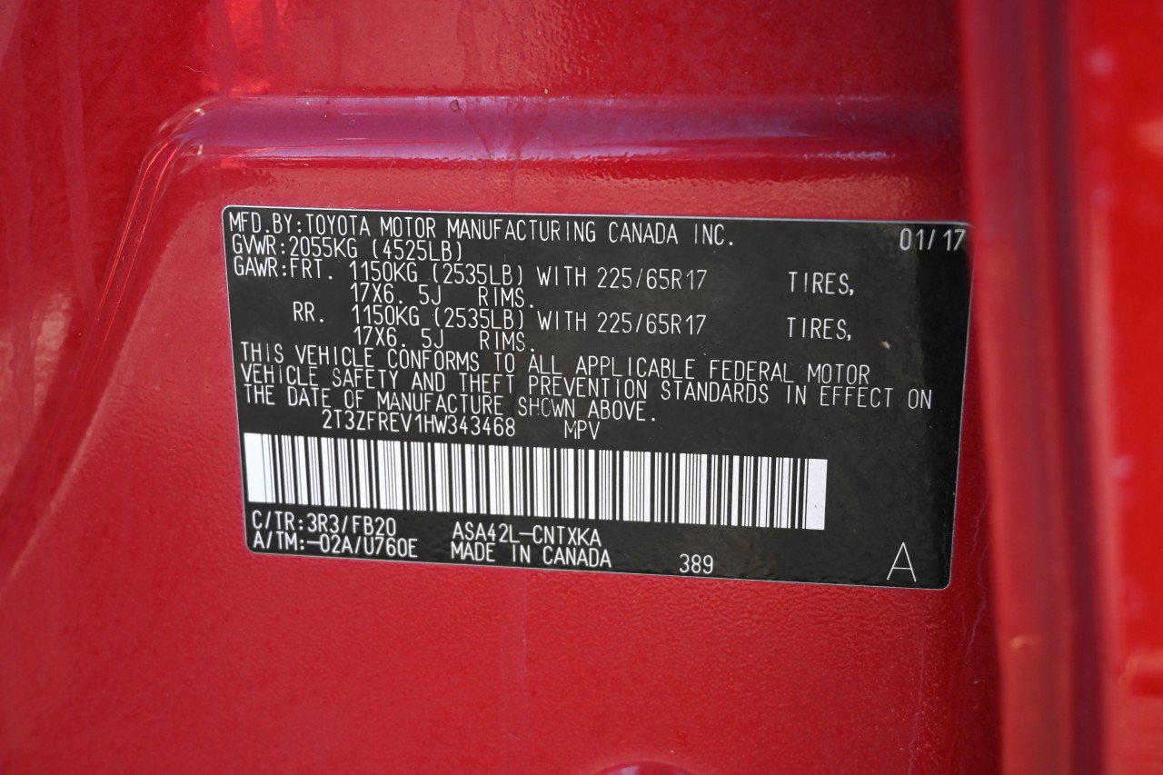 Used 2017 Toyota RAV4 LE FWD image 30