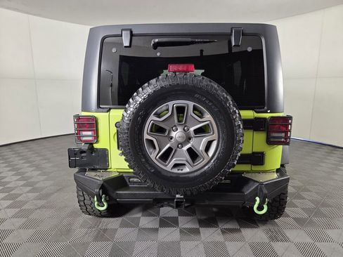 Certified 2016 Jeep Wrangler Unlimited Rubicon w/ Connectivity Group image 6