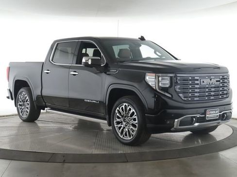 Used 2026 GMC Sierra 1500 Denali Ultimate AWD/4WD image 2