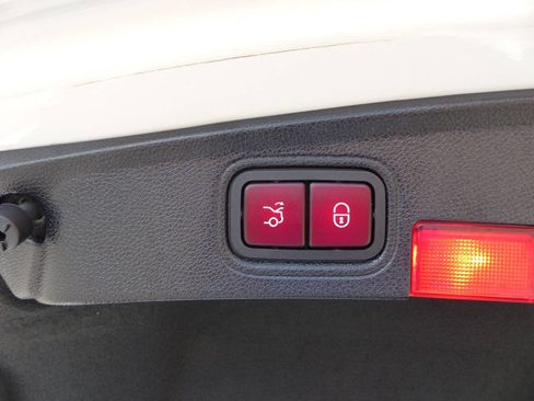 Used 2019 Mercedes-Benz C 300 Coupe image 59