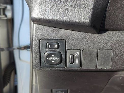 Used 2014 Toyota Corolla L image 12