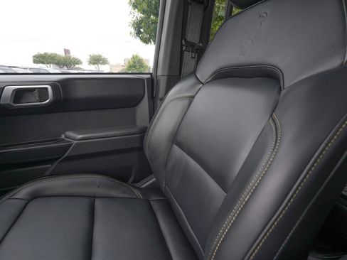 Used 2026 Ford Bronco Badlands AWD/4WD image 26