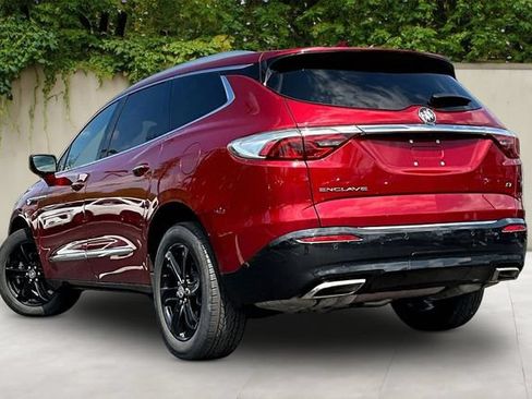 Certified 2023 Buick Enclave Essence w/ Experience Buick Package FWD image 4