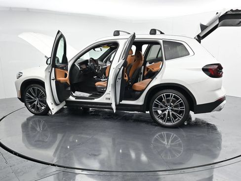 Used 2022 BMW X3 xDrive30i w/ Premium Package AWD/4WD image 39