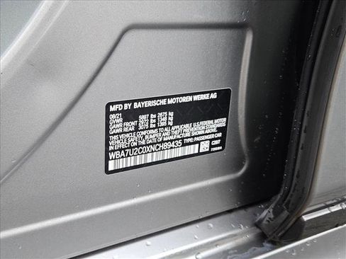 Used 2022 BMW 750i xDrive w/ M Sport Package image 24