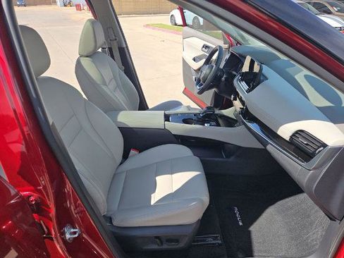 Certified 2023 Nissan Rogue SL w/ SL Premium Package FWD image 16