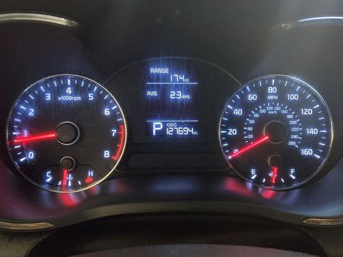 Used 2015 Kia Forte LX FWD image 23