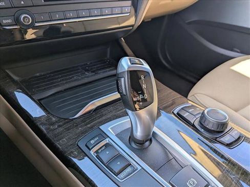 Used 2017 BMW X3 sDrive28i image 11