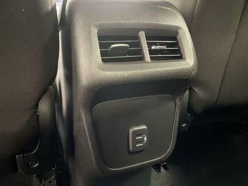 Used 2022 Chevrolet Equinox LT image 29