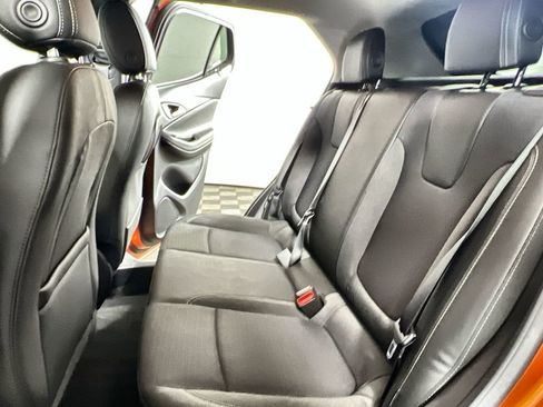 Certified 2023 Buick Encore GX Preferred FWD image 24