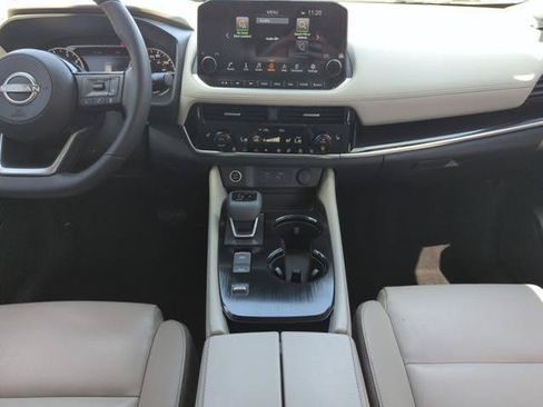 Certified 2023 Nissan Rogue SL w/ SL Premium Package FWD image 27