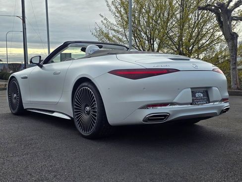 New 2026 Mercedes-Benz Maybach SL 680 image 6