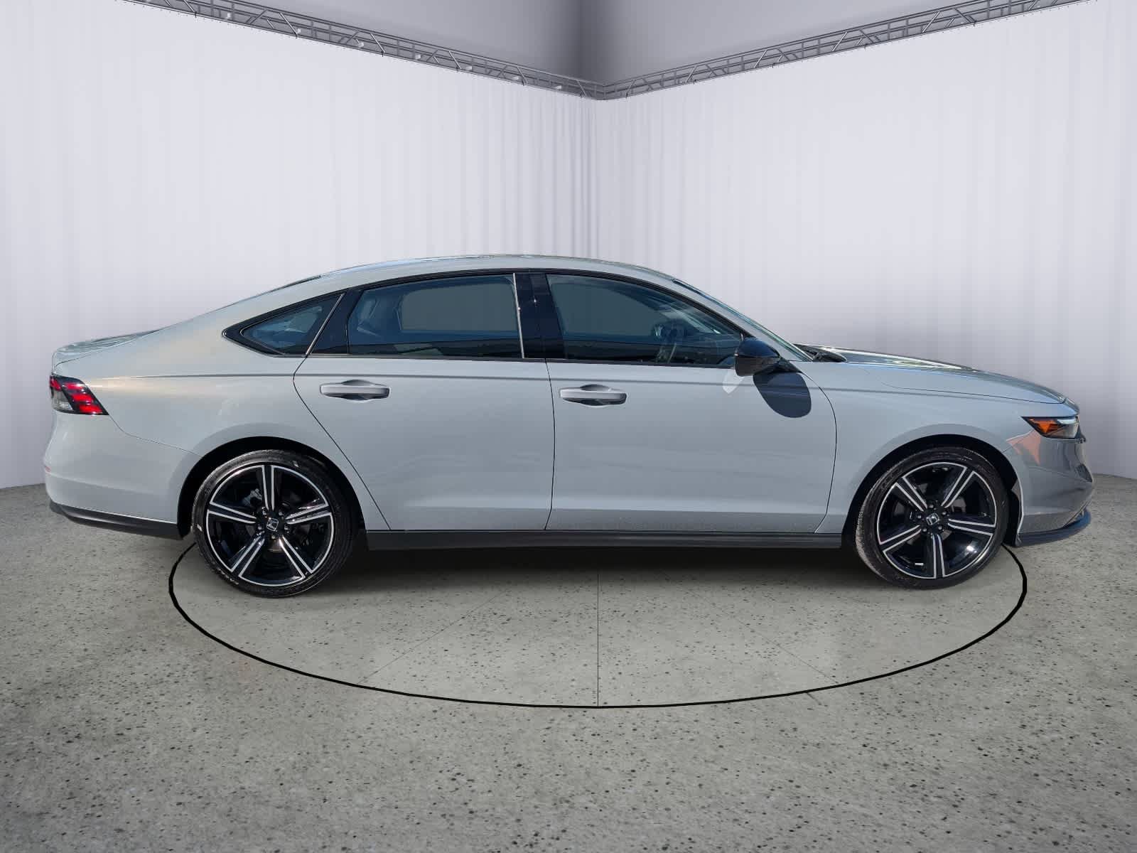 Certified 2026 Honda Accord SE image 2