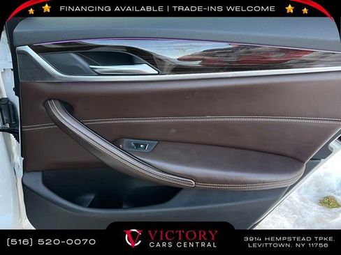 Used 2019 BMW 540i w/ Luxury Seating Package image 22