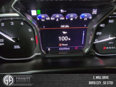 Used 2020 GMC Sierra 1500 Denali w/ Denali Ultimate Package AWD/4WD image 17