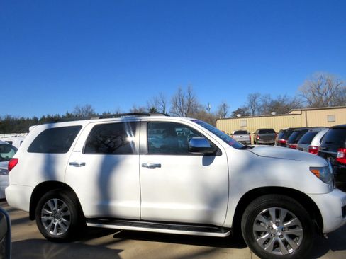 Used 2008 Toyota Sequoia Limited image 4
