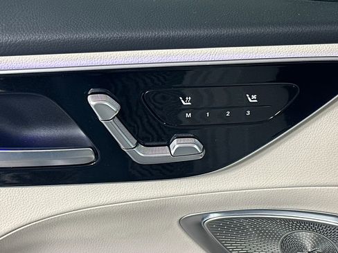 New 2026 Mercedes-Benz C 300 Sedan image 11