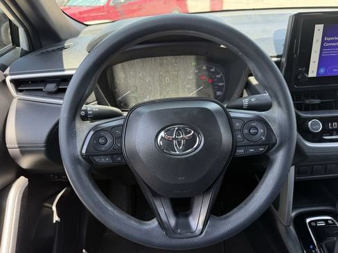 Used 2024 Toyota Corolla Cross AWD Hybrid image 13