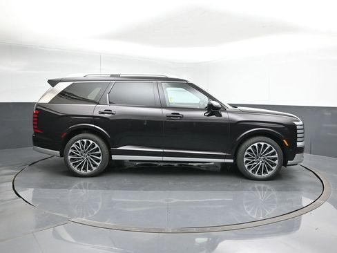 New 2026 Hyundai Palisade Calligraphy FWD image 6