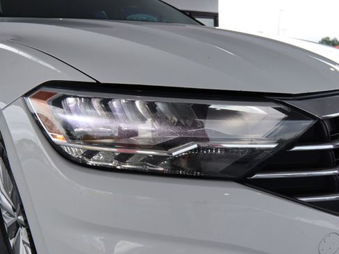 Used 2020 Volkswagen Jetta S w/ Driver Assistance Package image 45