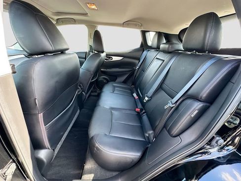 Used 2020 Nissan Rogue Sport SL w/ Premium Package image 25