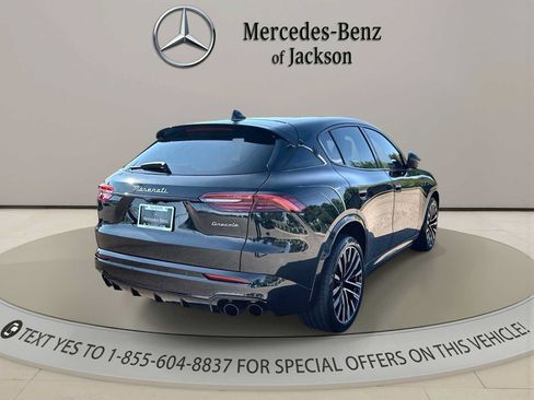 Used 2025 Maserati Grecale Modena AWD/4WD image 8