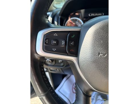 Used 2020 RAM 1500 Big Horn AWD/4WD image 12