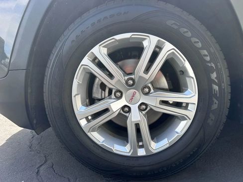 Used 2018 GMC Terrain SLE image 45