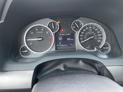 Used 2016 Toyota Tundra SR5 image 17