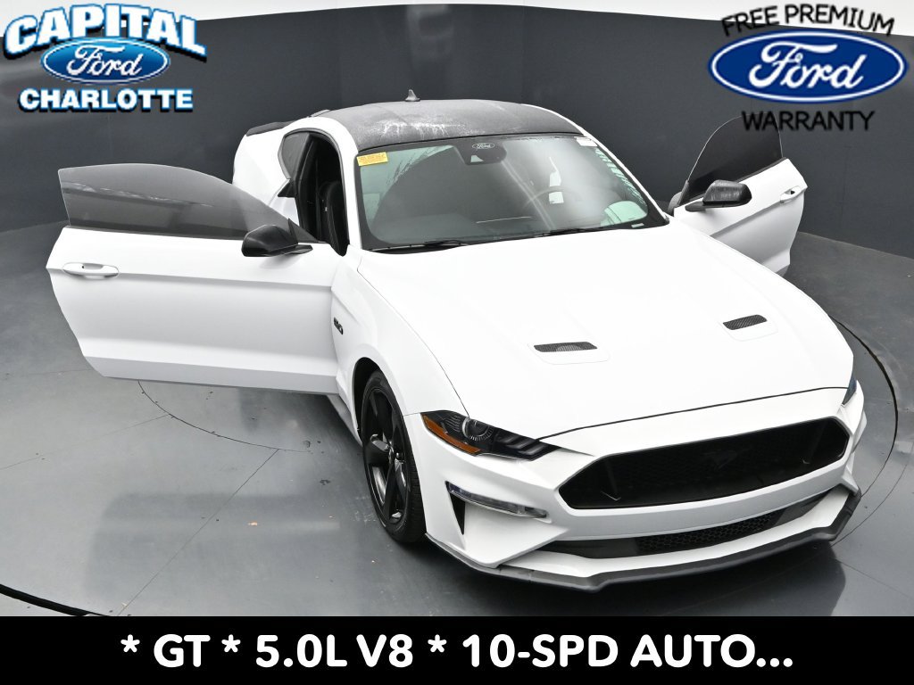 Used 2022 Ford Mustang GT w/ Equipment Group 301A RWD image 32