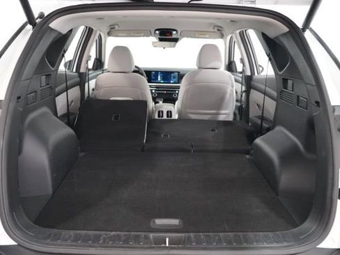 Used 2025 Hyundai Tucson SEL FWD image 35