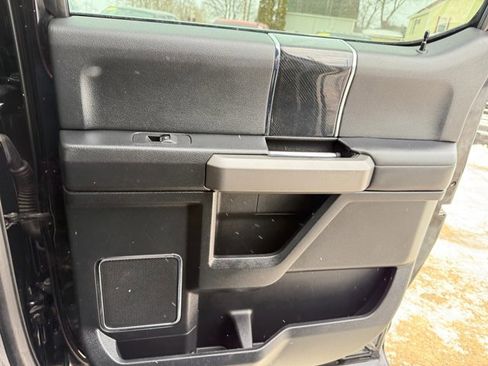 Used 2021 Ford F350 Platinum w/ FX4 Off-Road Package image 33