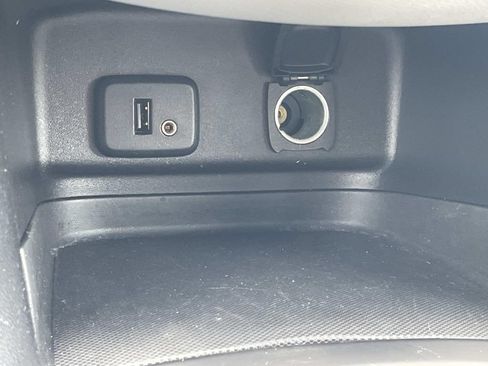Used 2018 Chevrolet Equinox LS FWD image 20