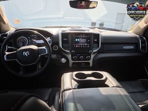 Used 2019 RAM 1500 Laramie AWD/4WD image 12