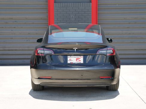 Used 2023 Tesla Model 3 Standard Range RWD image 11