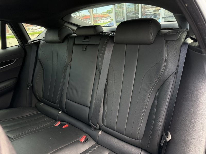 Used 2019 BMW X6 sDrive35i w/ Premium Package RWD image 26