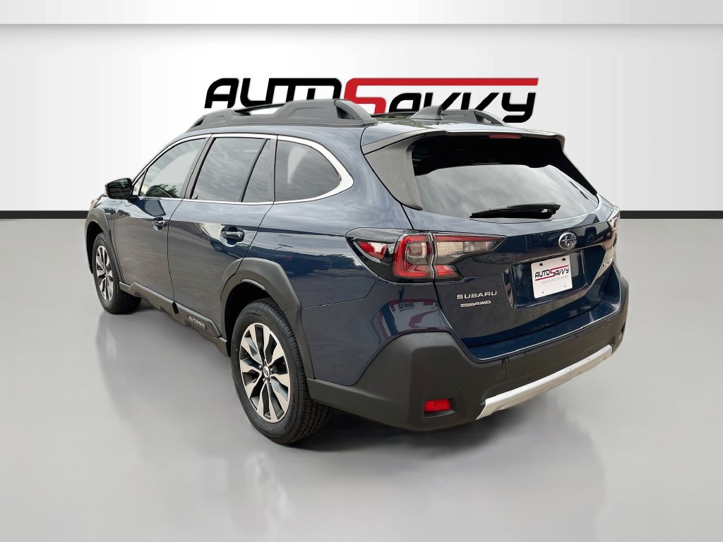 Used 2024 Subaru Outback Limited AWD/4WD image 5