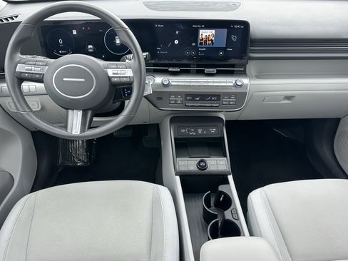 Used 2024 Hyundai Kona SEL w/ Convenience Package image 23