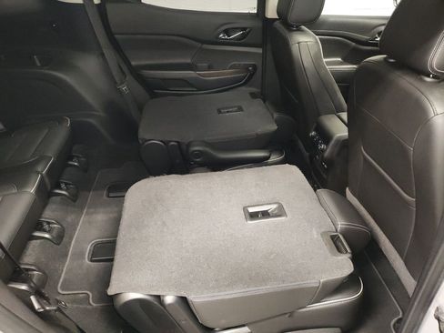 Used 2020 GMC Acadia Denali w/ Trailering Package image 13