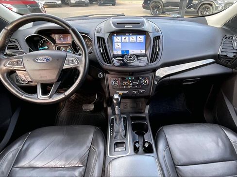 Used 2017 Ford Escape Titanium image 15