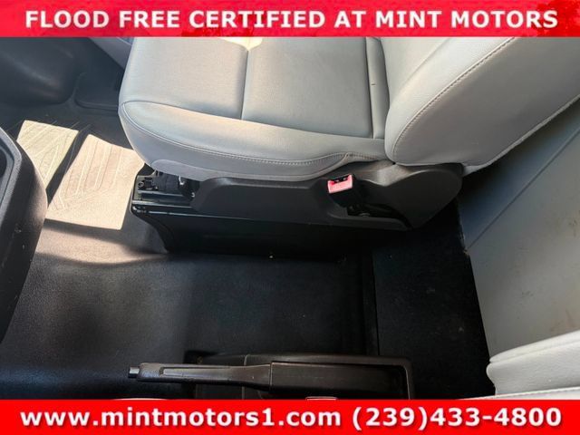 Used 2019 Ford Transit 150 130 Low Roof RWD image 25