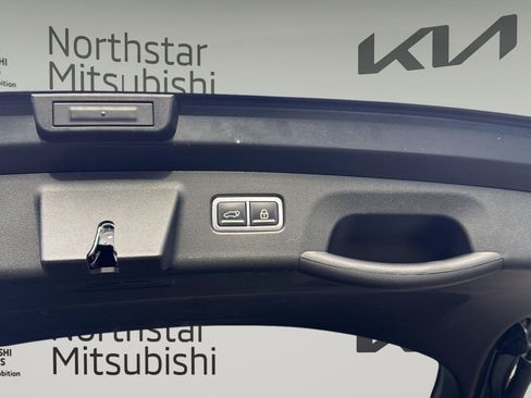 Used 2023 Kia Sorento SX AWD/4WD image 29