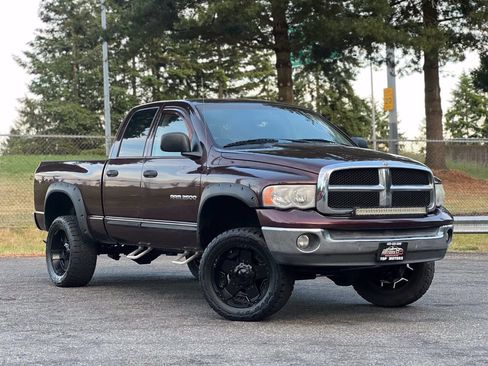 Used 2005 Dodge Ram 2500 Truck SLT w/ Trailer Tow Group AWD/4WD image 2