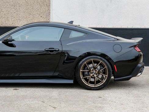 Used 2024 Ford Mustang GT Premium w/ GT Performance Package RWD image 18