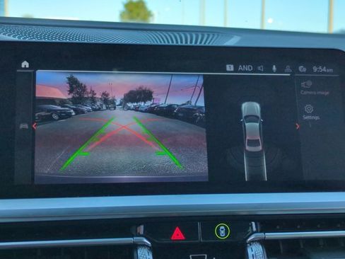 Used 2022 BMW 330i Sedan w/ Driving Assistance Package image 20