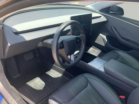 Used 2025 Tesla Model 3 Long Range RWD image 17