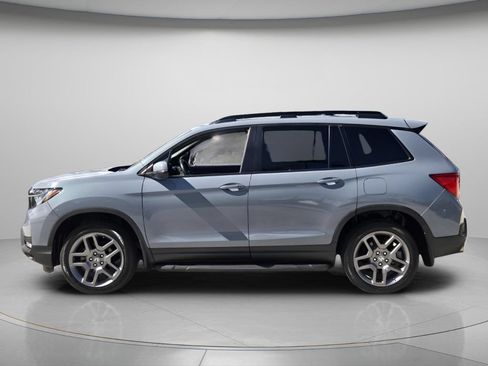 Used 2023 Honda Passport EX-L image 5